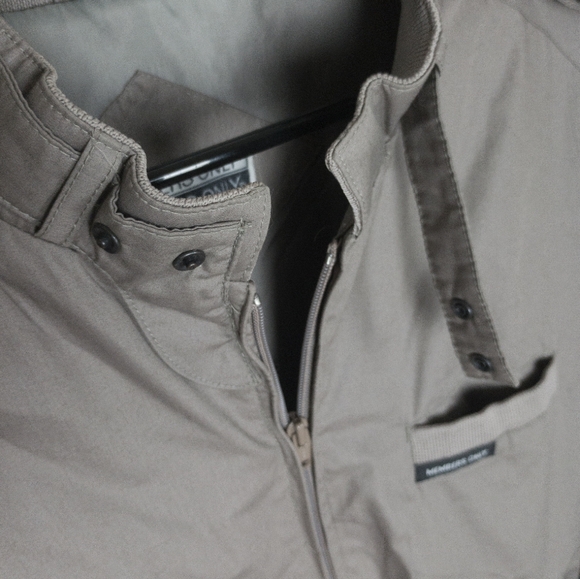 Vintage 80s Authentic Members Only Bomber Jacket Gray Zip Up Size 46 - Picture 7 of 14